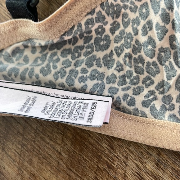Victoria’s Secret Lined Demi cheetah leopard print bra size 38DD - Picture 5 of 5
